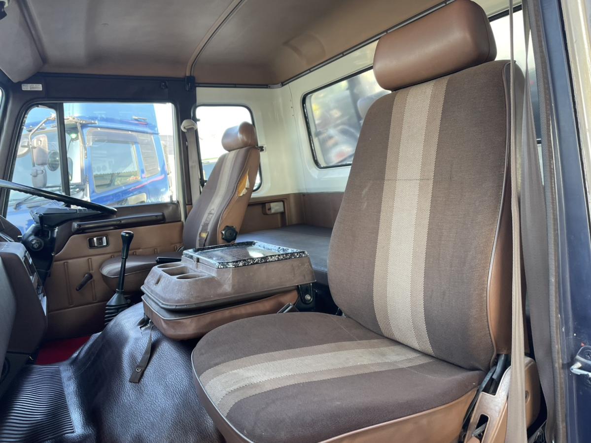 中古セルフローダー 日野 スーパードルフィン