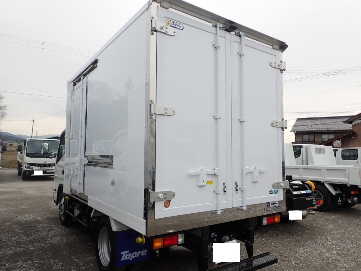 中古冷凍バン 三菱ふそう キャンター