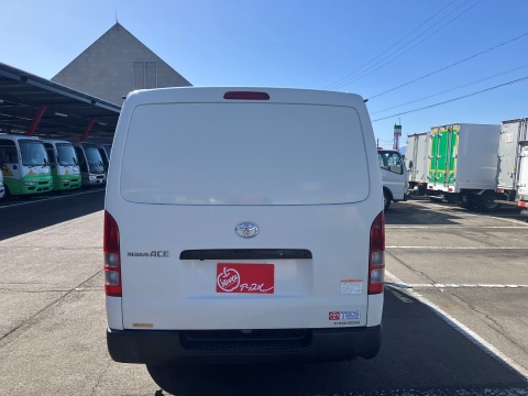 中古冷凍バン トヨタ ハイエース