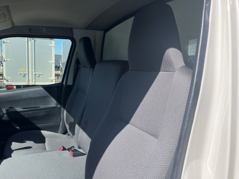 中古冷凍バン トヨタ ハイエース