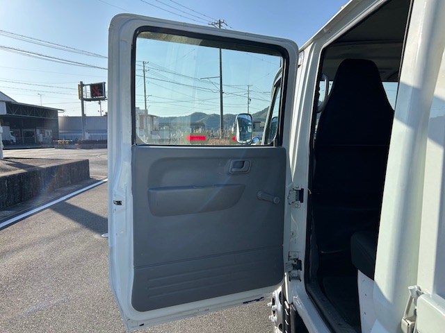 中古平ボディ 三菱ふそう キャンター