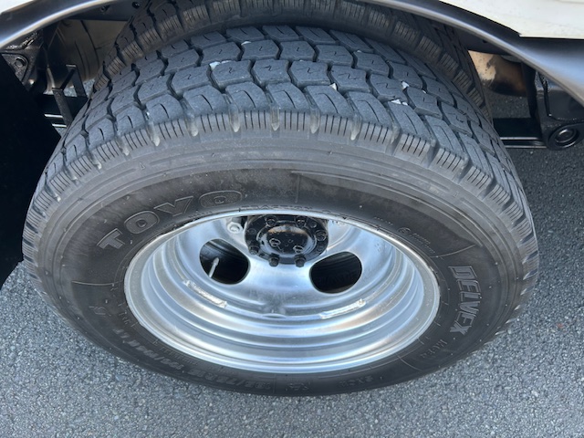 中古平ボディ 三菱ふそう キャンター