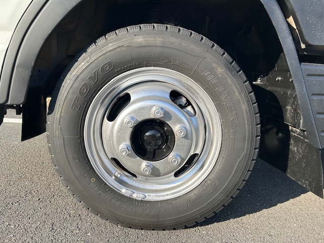 中古平ボディ 三菱ふそう キャンター