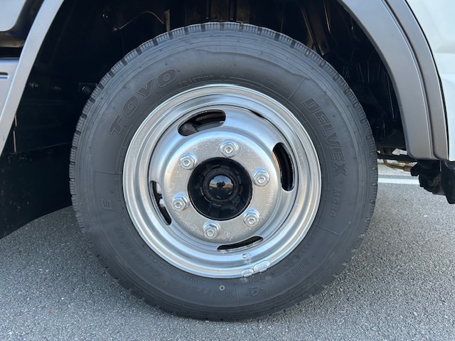 中古平ボディ 三菱ふそう キャンター