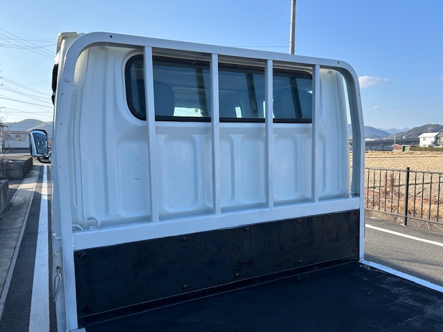 中古平ボディ 三菱ふそう キャンター
