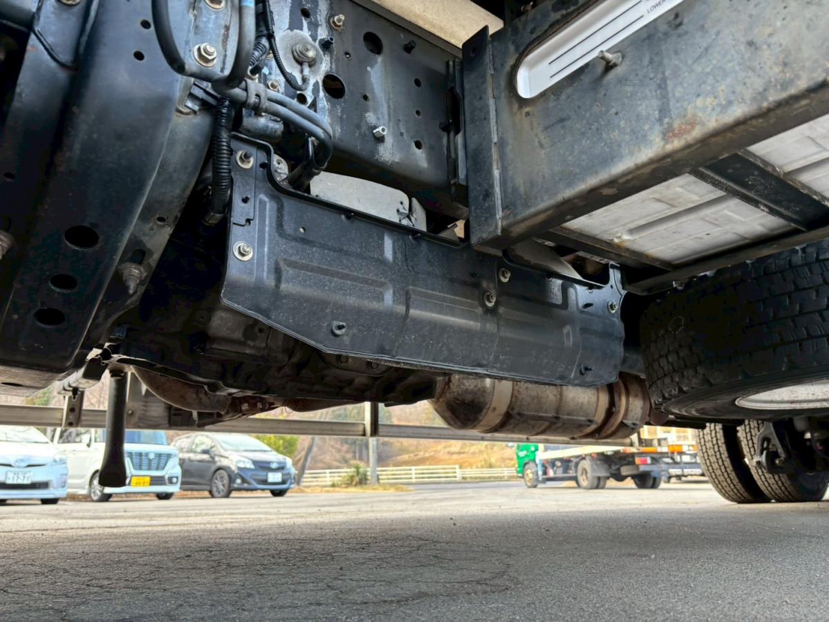 中古冷凍バン 日野 レンジャー