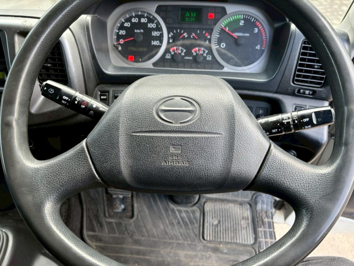 中古冷凍バン 日野 レンジャー