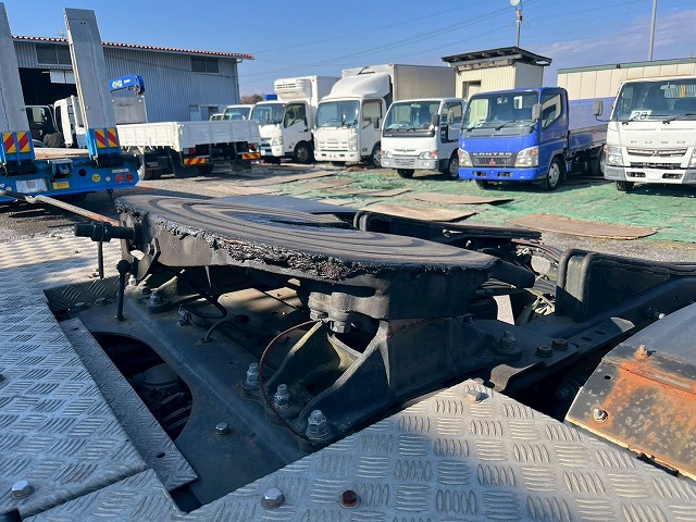 中古トラクタ UDトラックス クオン