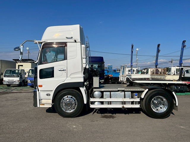 中古トラクタ UDトラックス クオン