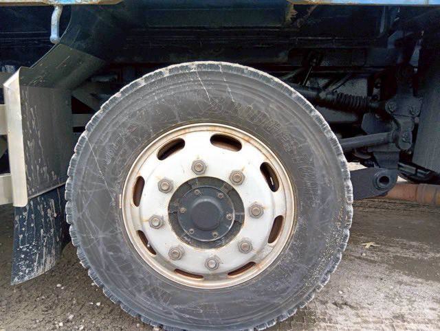 中古セルフローダー UDトラックス クオン