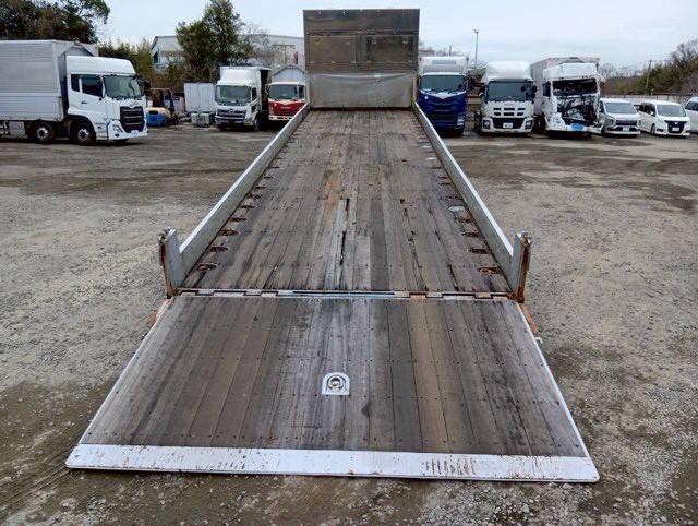 中古セルフローダー UDトラックス クオン