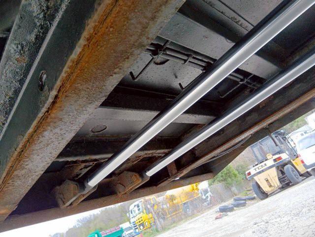 中古セルフローダー UDトラックス クオン