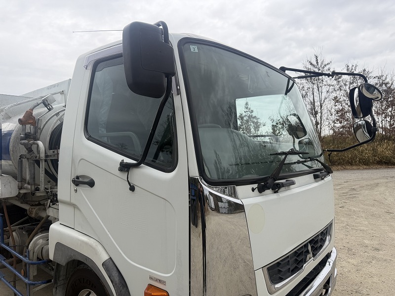 中古タンクローリー 三菱ふそう ファイター