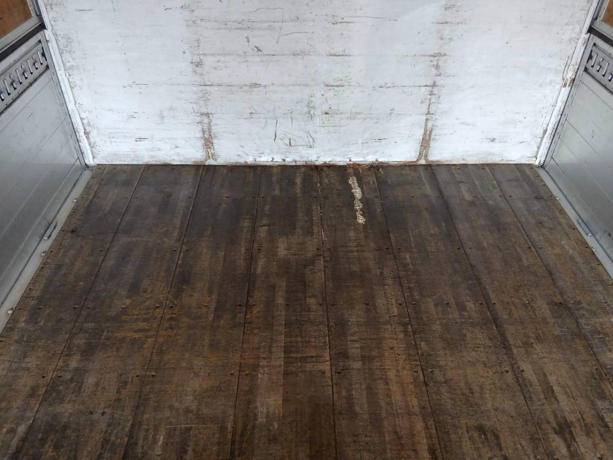 中古アルミウィング いすゞ フォワード