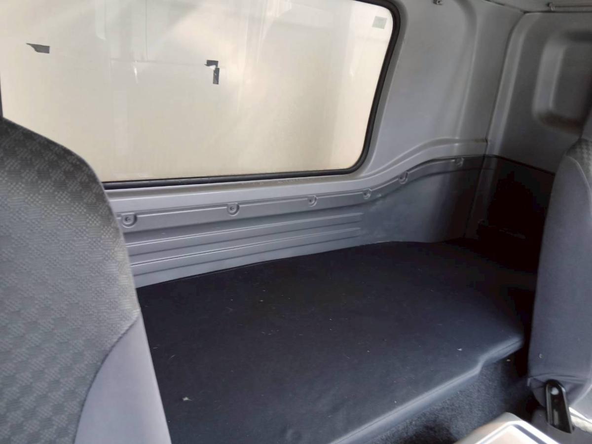 中古アルミウィング いすゞ フォワード