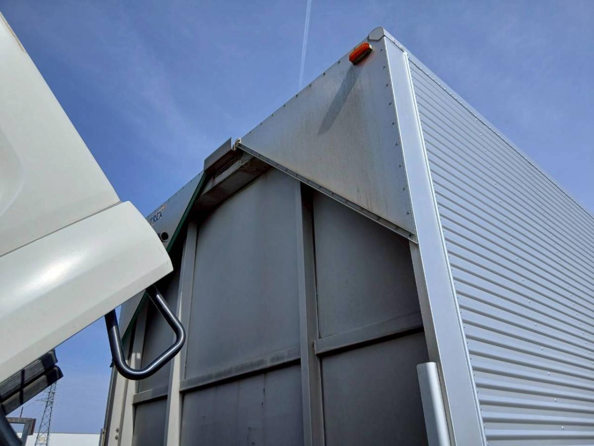 中古アルミウィング いすゞ フォワード