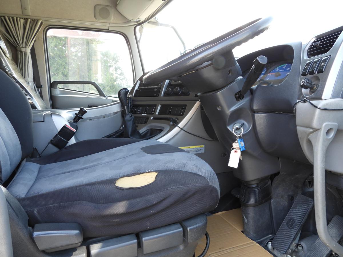 中古ダンプ UDトラックス クオン