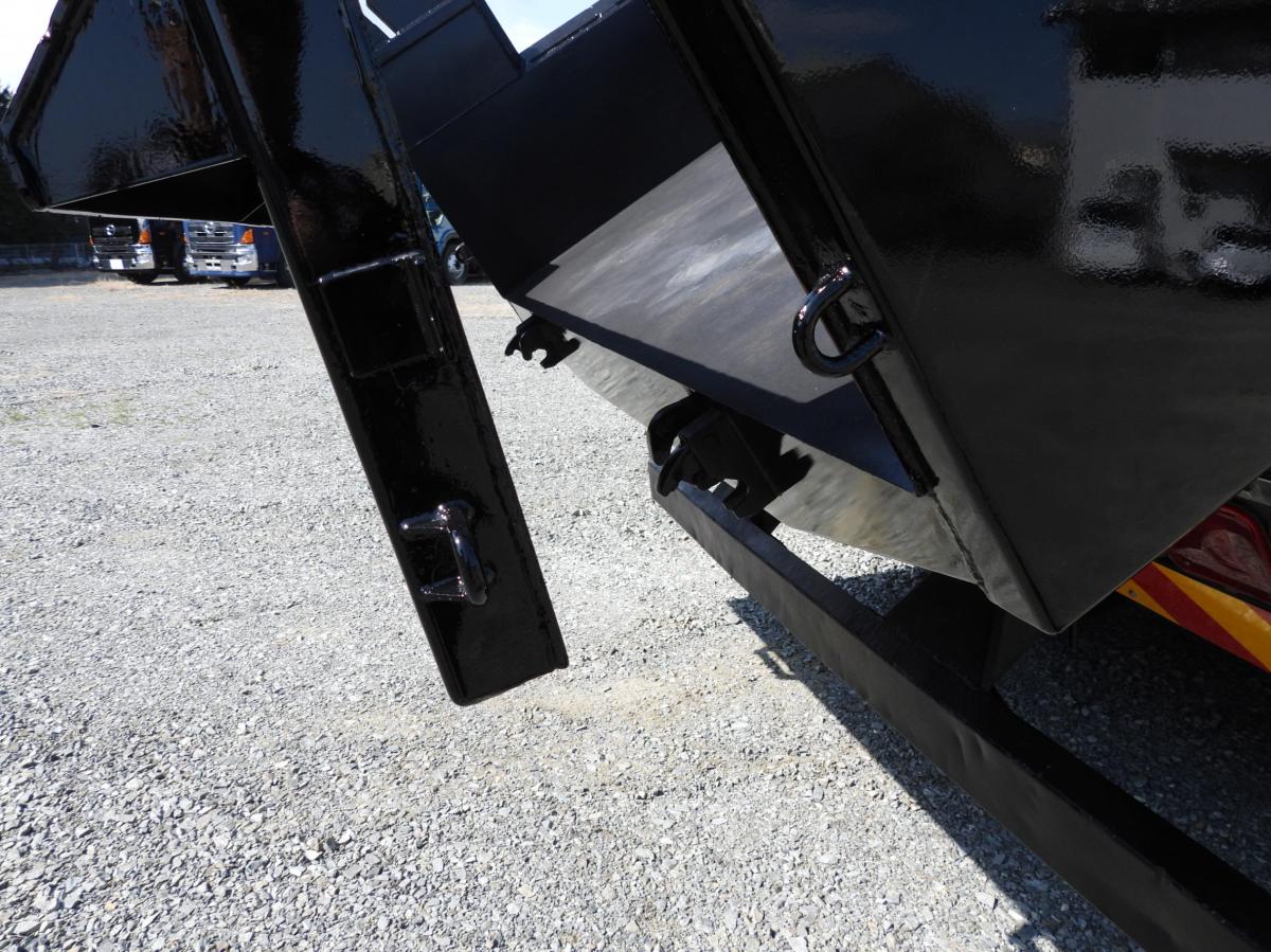 中古ダンプ UDトラックス クオン