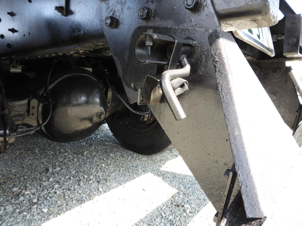 中古ダンプ UDトラックス クオン