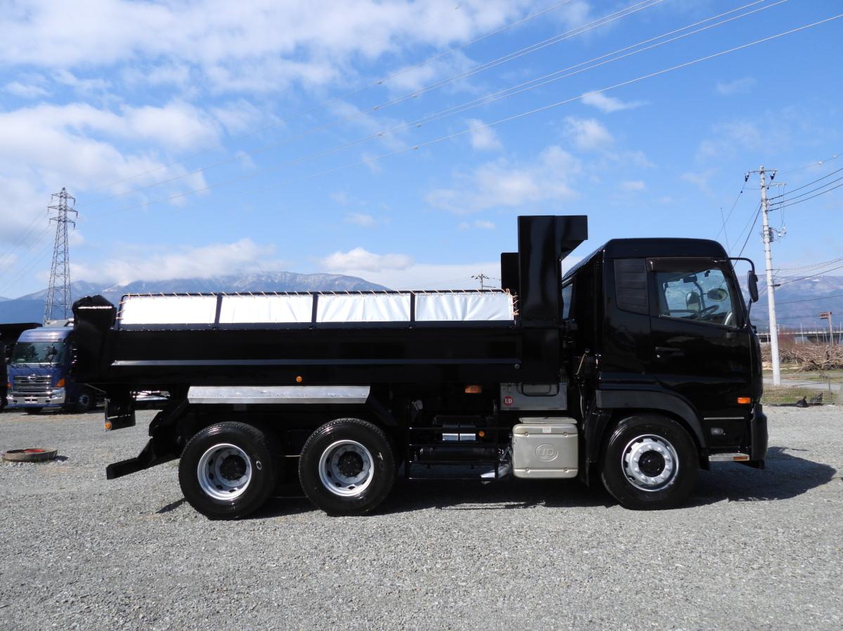 中古ダンプ UDトラックス クオン