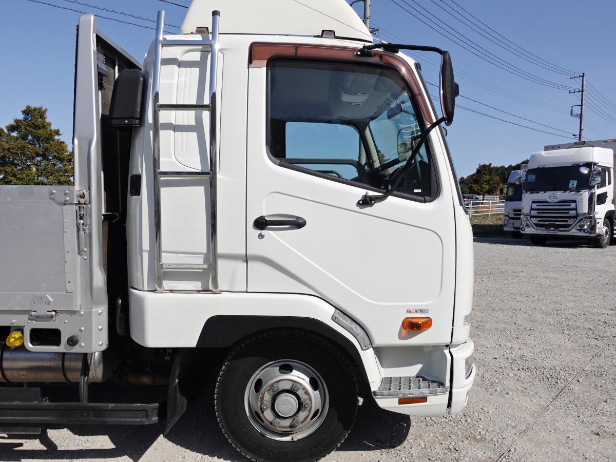 中古平ボディ 三菱ふそう ファイター