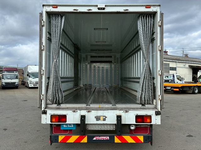 中古冷凍バン 日野 レンジャー