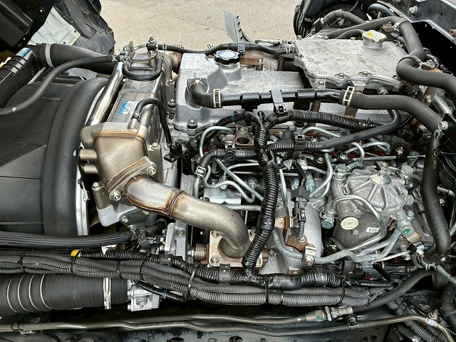 中古冷凍バン 日野 レンジャー