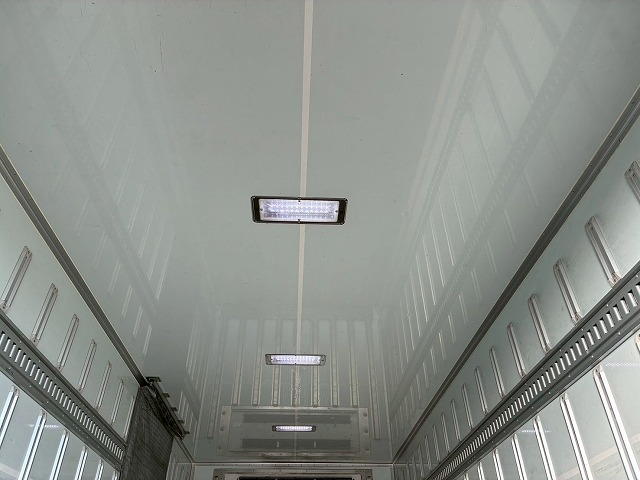 中古冷凍バン 日野 レンジャー