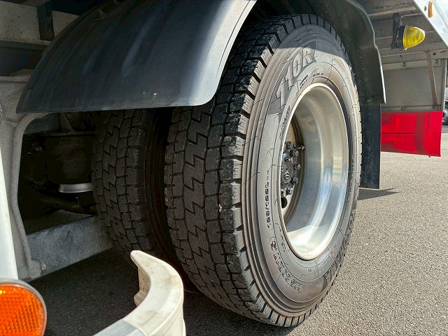 中古冷凍バン 日野 レンジャー