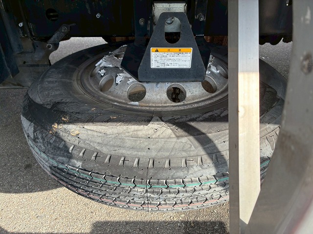 中古冷凍バン 日野 レンジャー