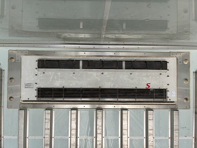 中古冷凍バン 日野 レンジャー