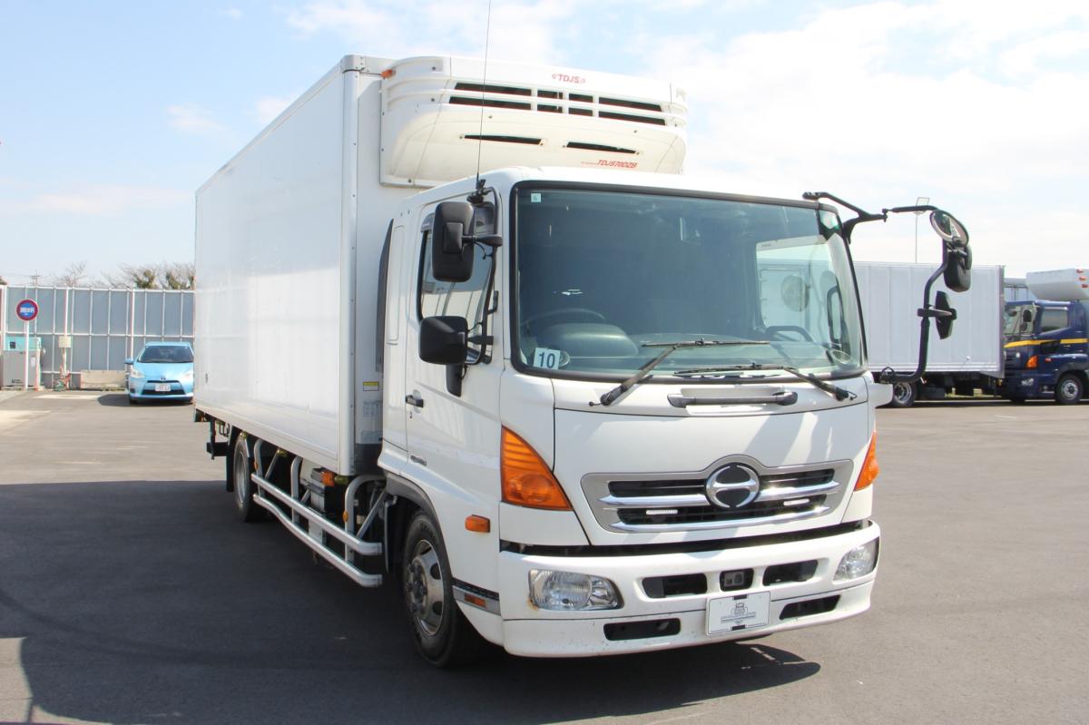 中古冷凍バン 日野 レンジャー