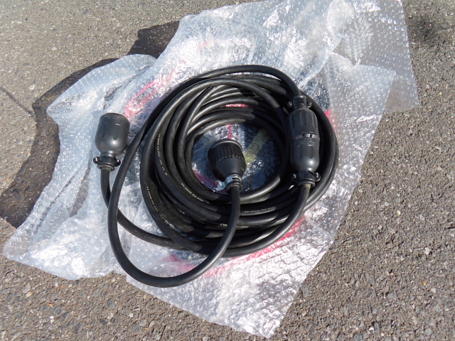 中古冷凍バン いすゞ エルフ