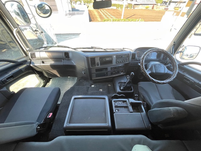 中古ダンプ 日野 プロフィア