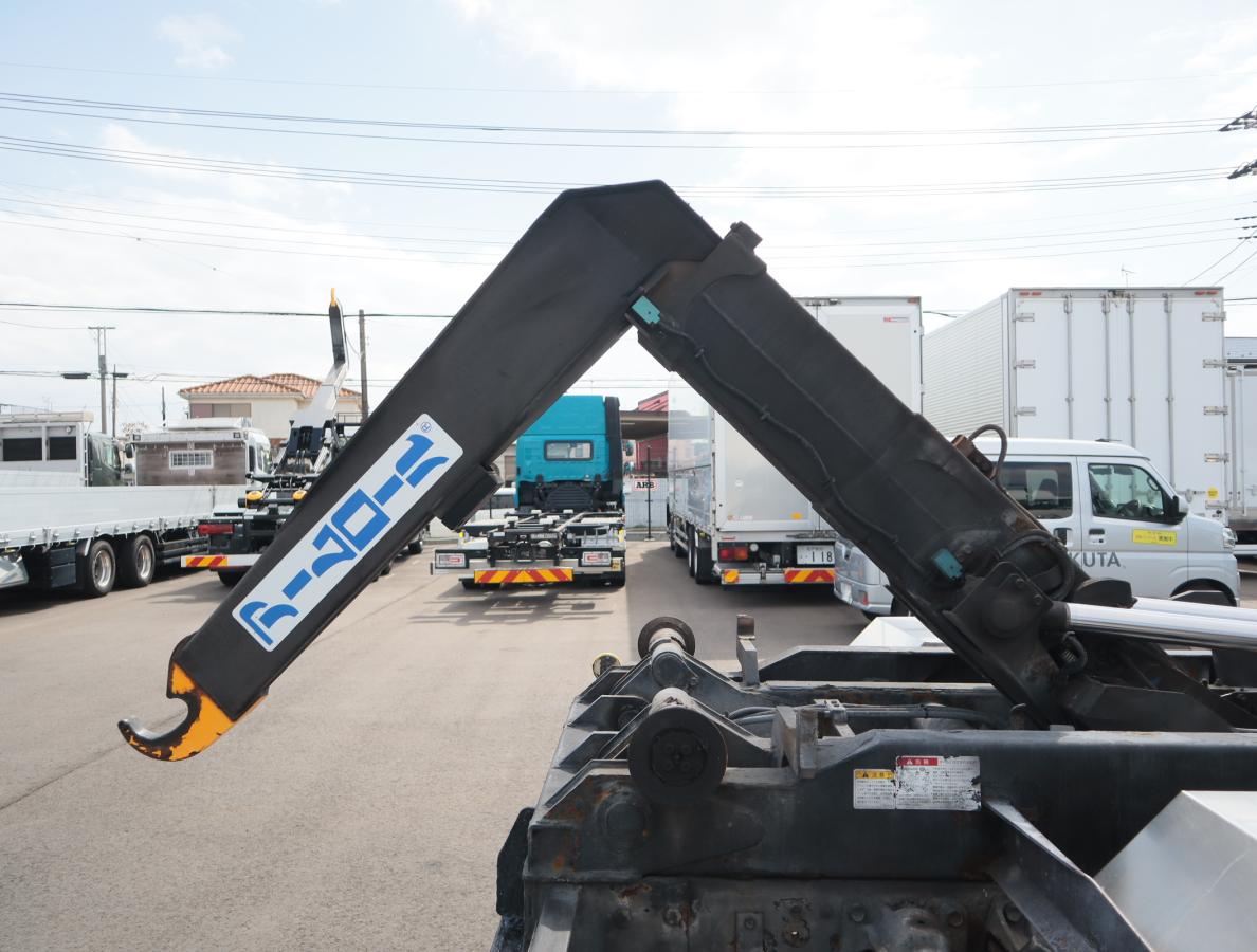中古コンテナ車 三菱ふそう ファイター