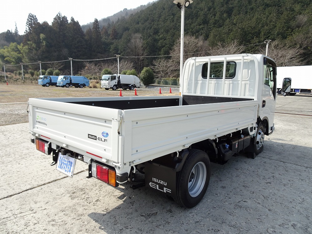 中古平ボディ いすゞ エルフ