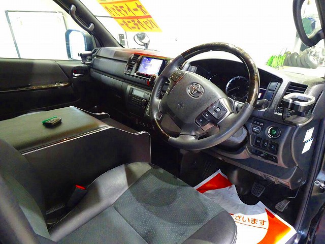 中古ルートバン トヨタ ハイエース