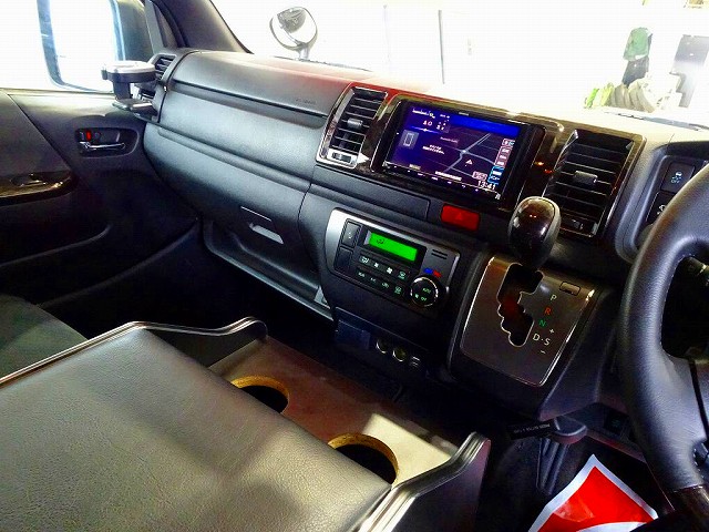中古ルートバン トヨタ ハイエース