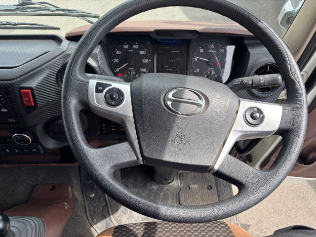 中古冷凍バン 日野 レインボー