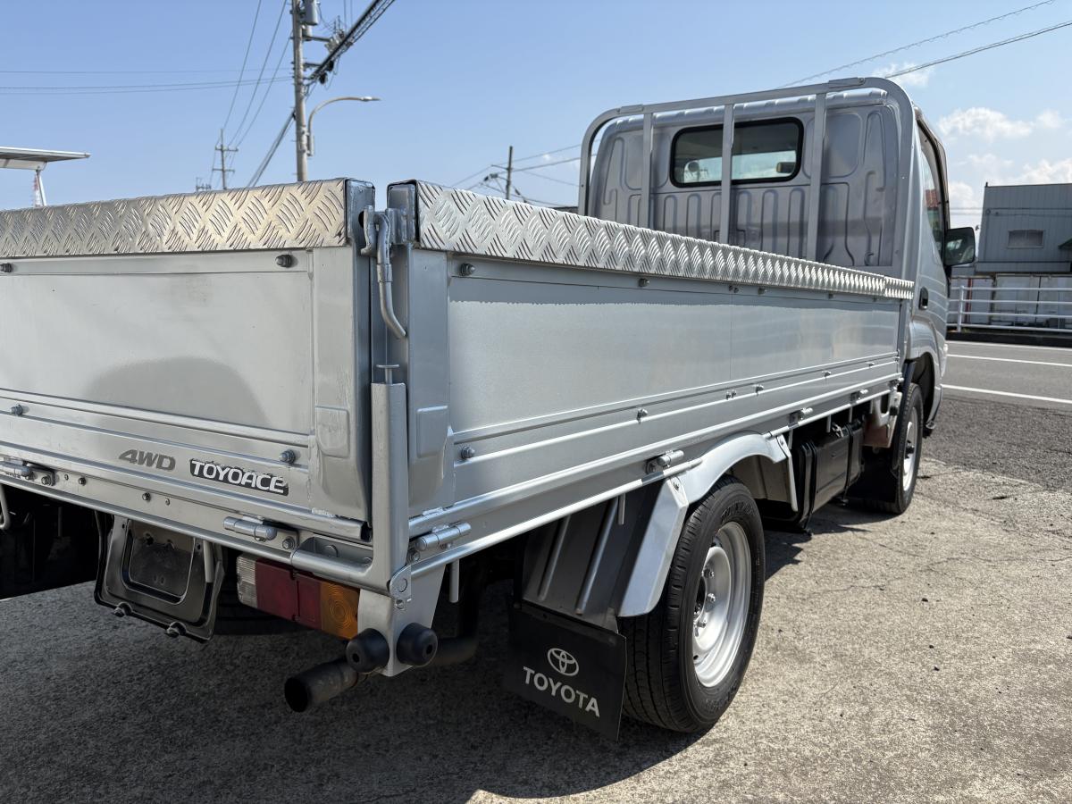 中古平ボディ トヨタ トヨエース /H13 トヨエース 1.5t 4WD 中古 