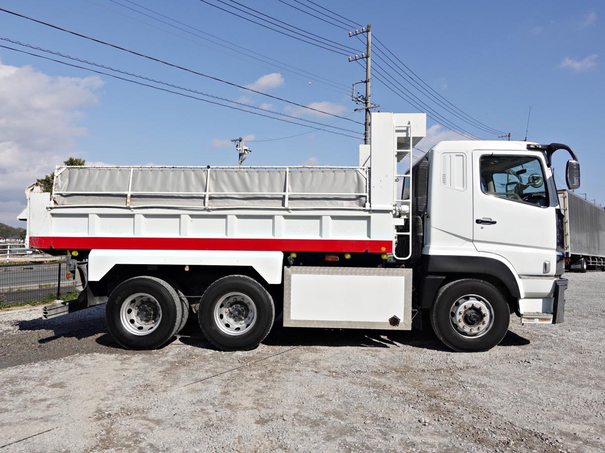中古ダンプ 三菱ふそう スーパーグレート /燃料タンク300L大型 