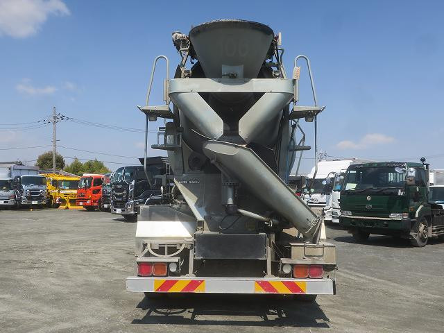 中古ミキサー車(生コン車) 日野 プロフィア