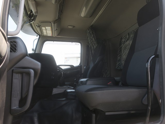 中古ミキサー車(生コン車) 日野 プロフィア