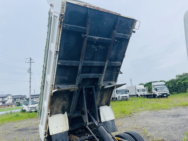 中古ダンプ 三菱ふそう キャンター