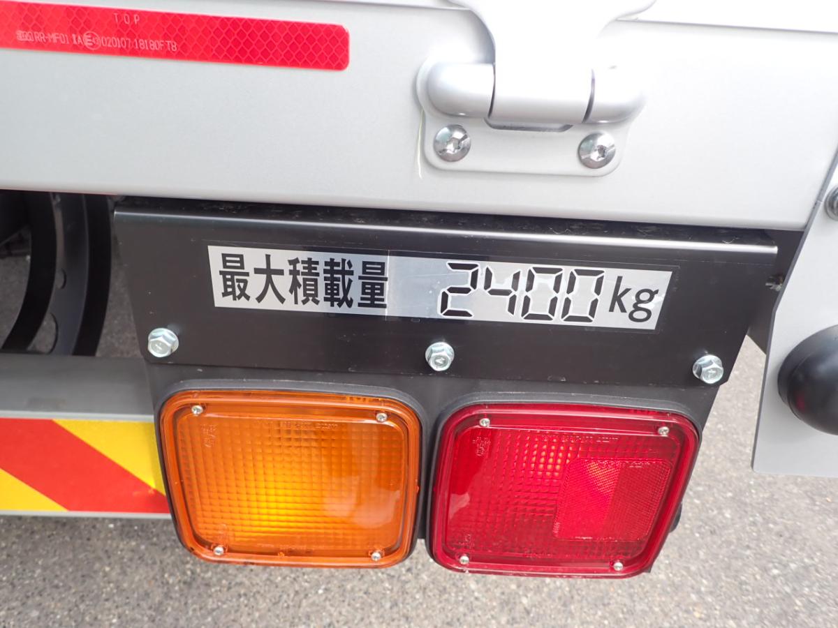 中古平アルミブロック 三菱ふそう ファイター
