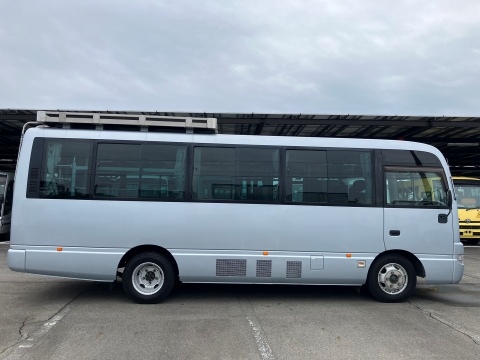 中古バス ニッサン シビリアン