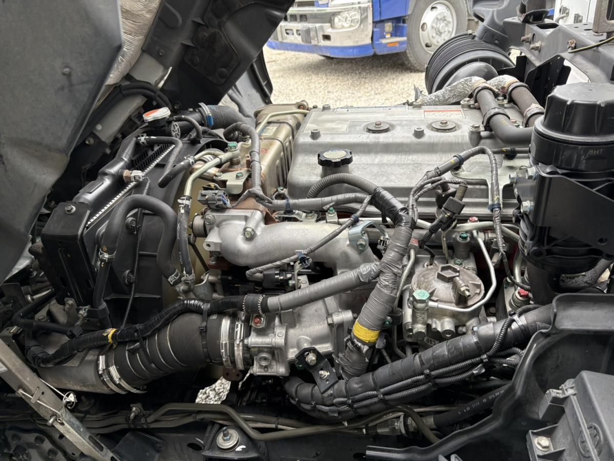 中古冷凍バン 日野 レンジャー