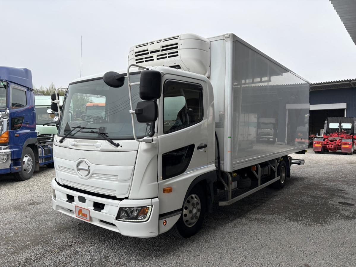 中古冷凍バン 日野 レンジャー