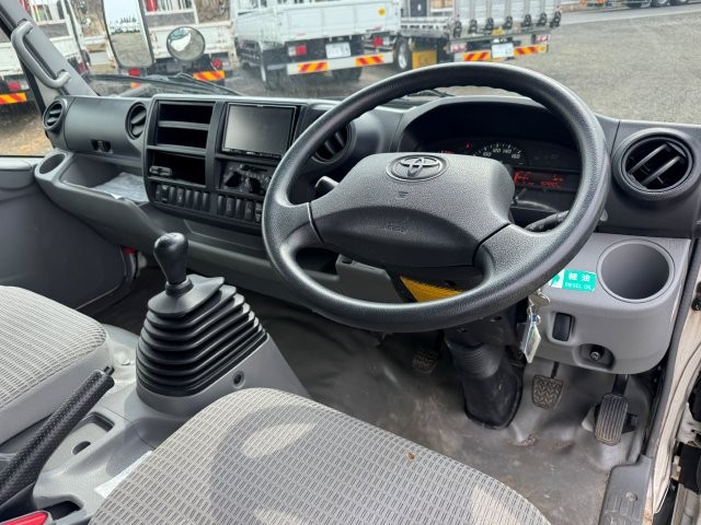 中古アルミバン トヨタ ダイナ