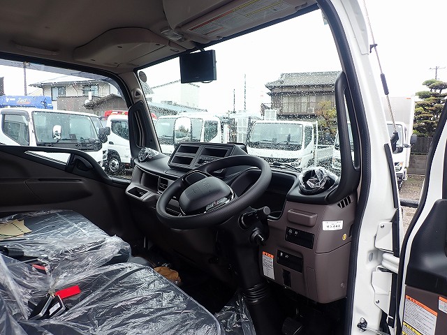 中古平ボディ 三菱ふそう キャンター